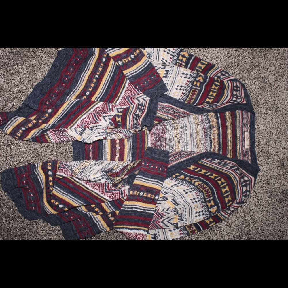 Hollister cardigan